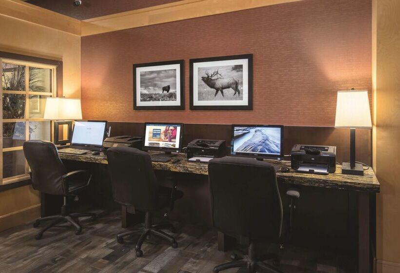 هتل Best Western Ramkota