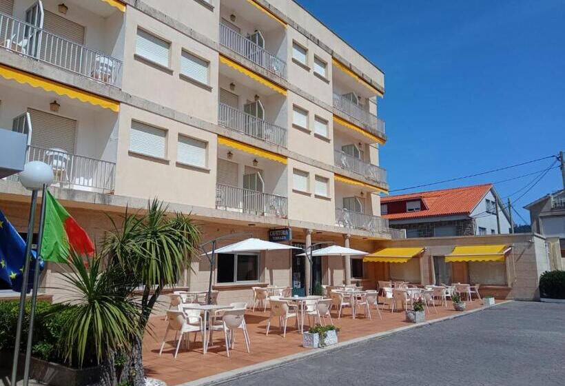 هتل Moon Dreams La Lanzada