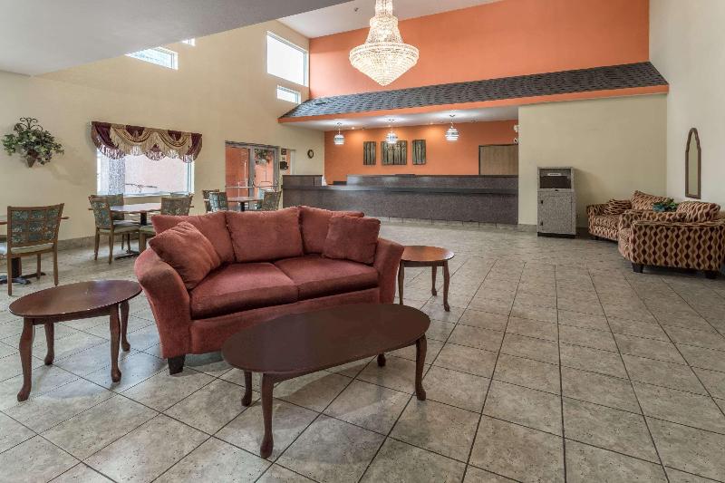 酒店 Days Inn & Suites By Wyndham Of Morris