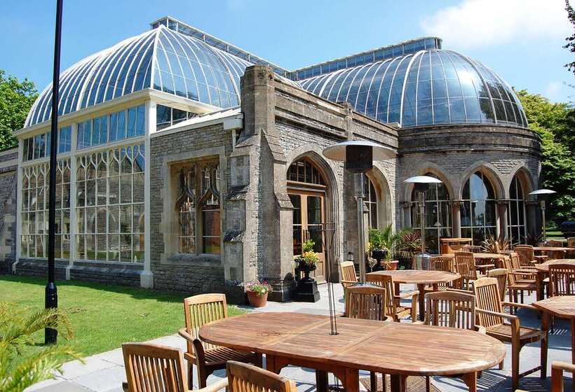 בית מלון כפרי De Vere Tortworth Court