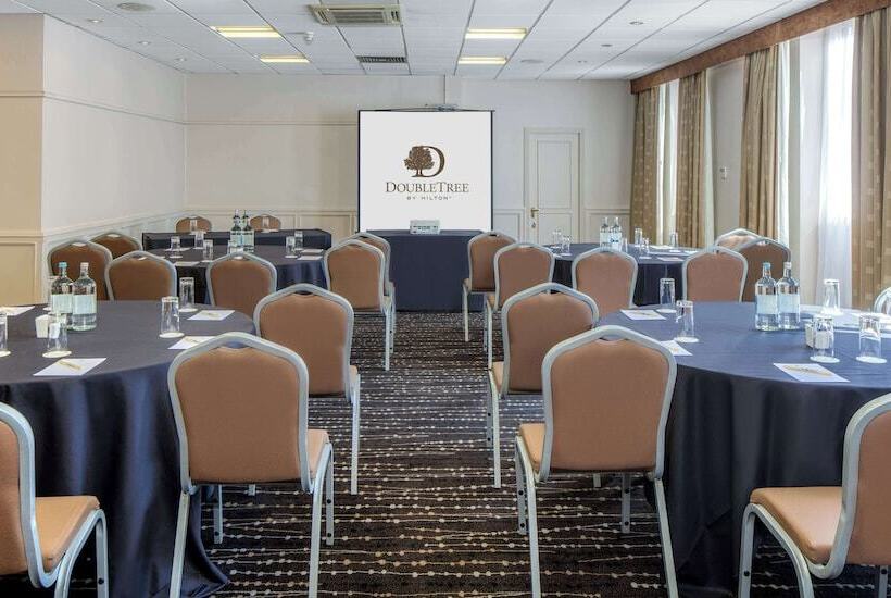 هتل Doubletree By Hilton Bristol