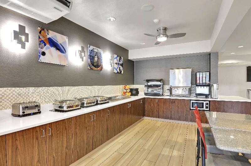 فندق Executive Residency By Best Western Navigator Inn & Suites