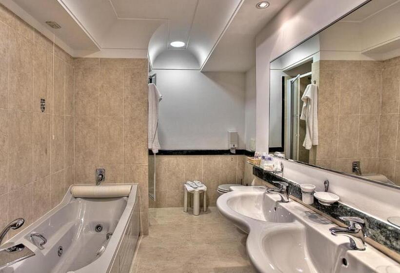 هتل Fiuggi Terme Resort & Spa