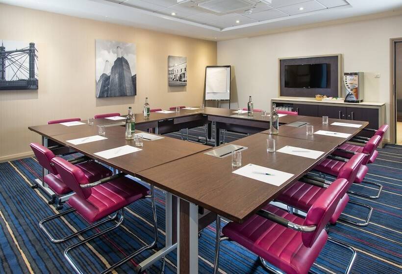 Fotos del hotel Holiday Inn Express London Wandsworth:  11