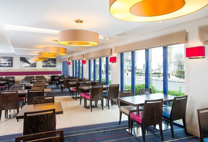 Fotos del hotel Holiday Inn Express London Wandsworth:  17