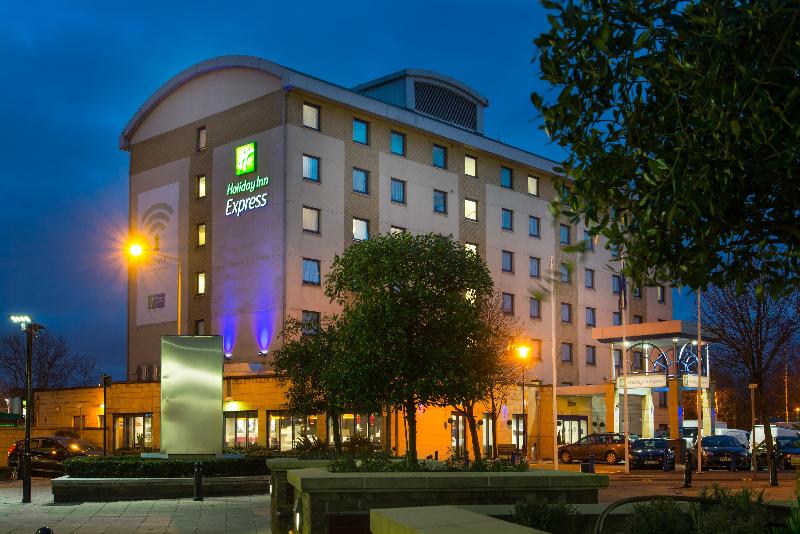 Fotos del hotel Holiday Inn Express London Wandsworth:  4