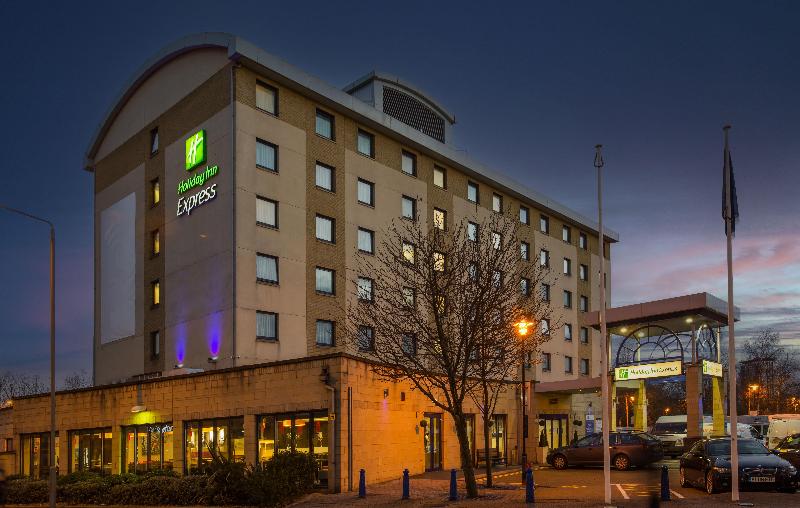 Fotos del hotel Holiday Inn Express London Wandsworth:  5