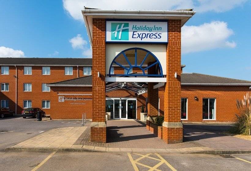 Fotos del hotel Holiday Inn Express Southampton West, An Ihg:  48