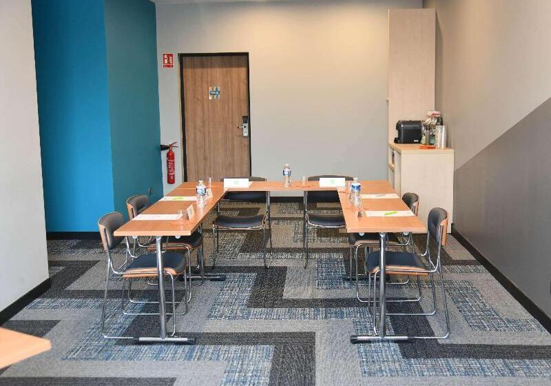 Fotos del hotel Ibis Styles Avignon Sud:  30
