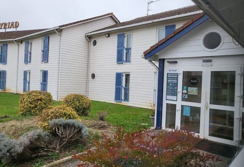 בית מלון כפרי Kyriad Bourges Sud