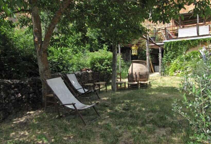 בית מלון כפרי La Casa Del Cura De Calatañazor