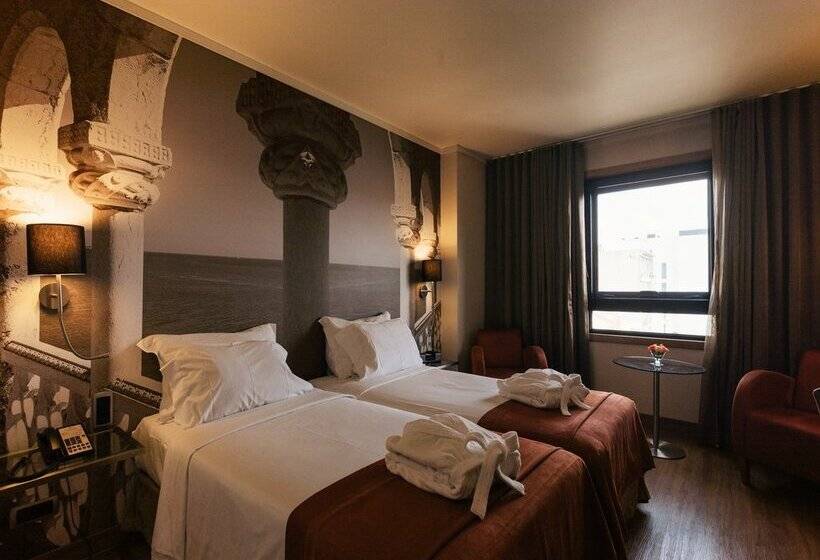 Fotos del hotel Marques De Pombal:  6