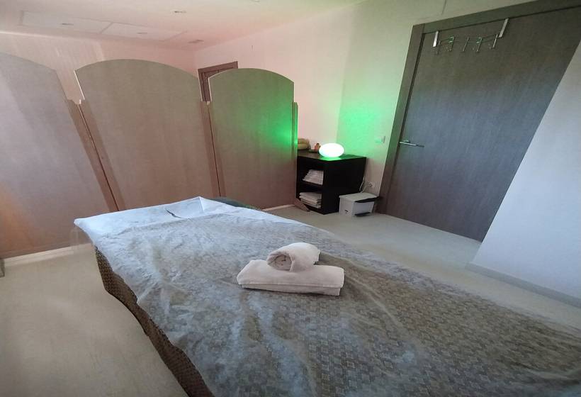 هتل Ohtels La Hacienda