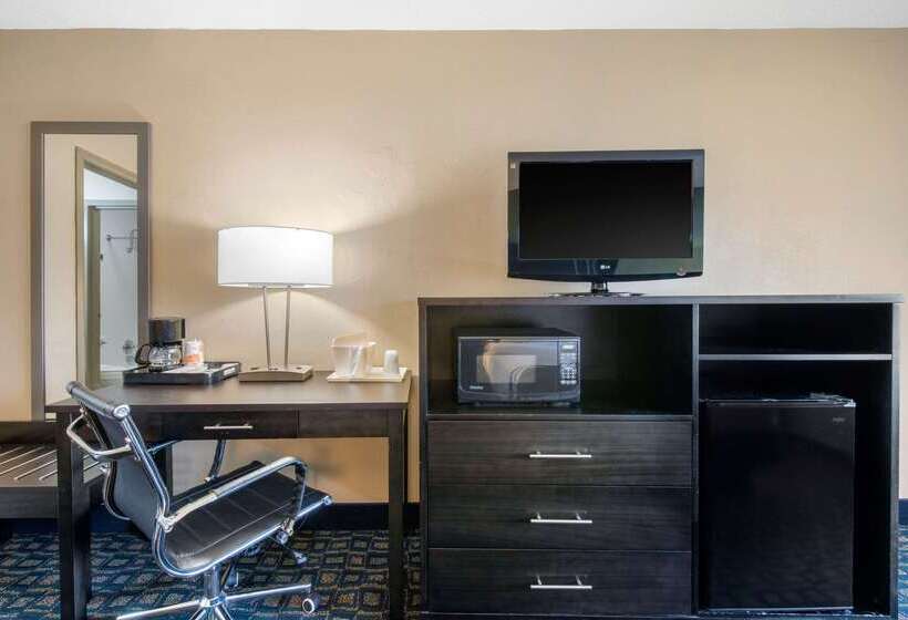 酒店 Quality Inn & Suites Brooksville I 75 Dade City