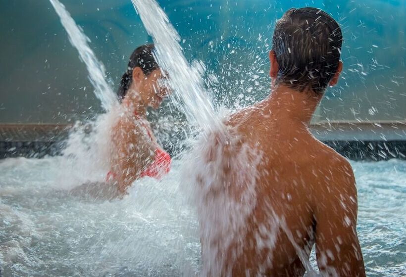 هتل Rh Vinaros Playa & Spa 4* Sup