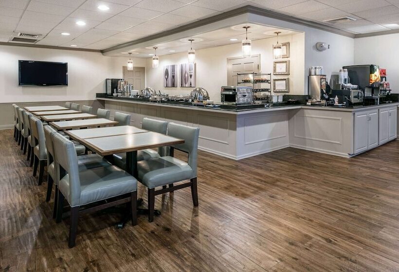 호텔 Richmond Inn & Suites Trademark Collection By Wyndham