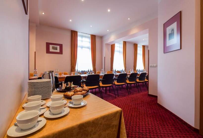 Fotos del hotel Selsky Dvur  Bohemian Village Courtyard:  6