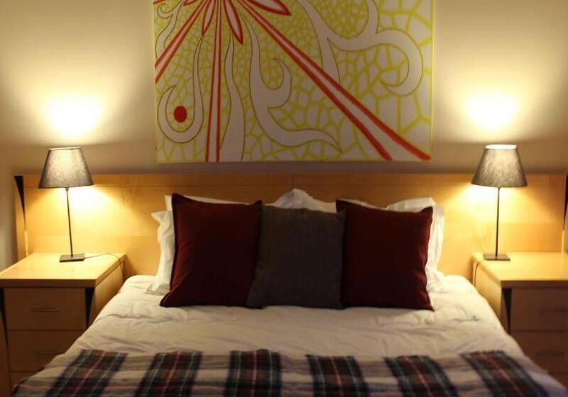 هتل The Inn At Lathones