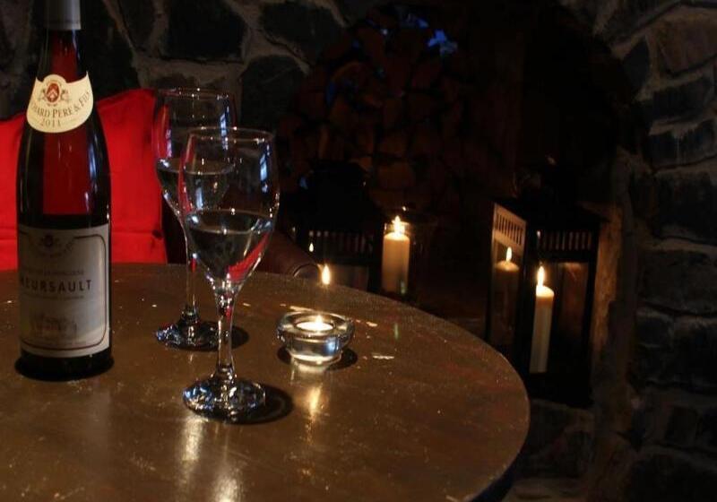هتل The Inn At Lathones