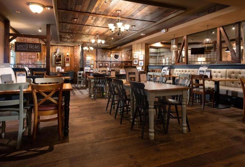 هتل The Kingslodge Inn   The Inn Collection Group