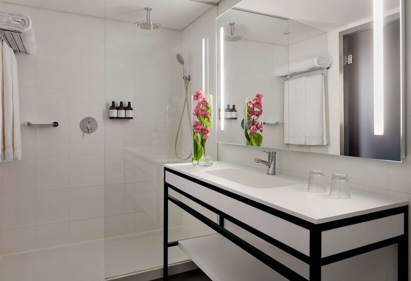هتل Tivoli Marina Vilamoura