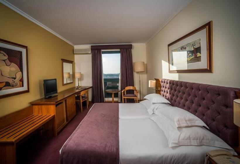Fotos del hotel Vila Gale Porto  Centro:  4