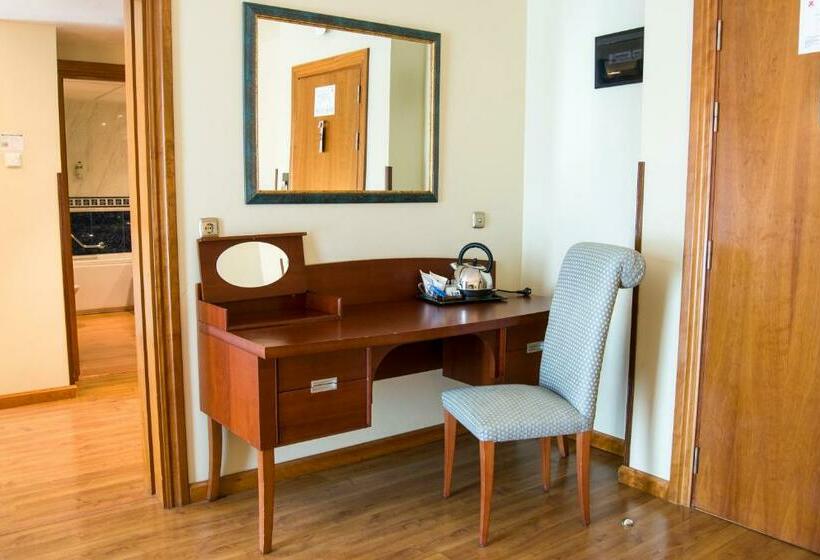 Fotos del hotel Tryp Gijón Rey Pelayo:  9