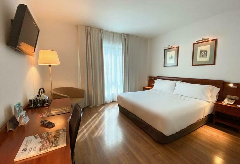 Fotos del hotel Tryp Gijón Rey Pelayo:  13