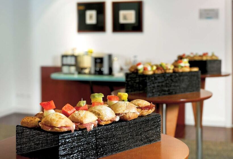 هتل Ibis Styles Barcelona Sant Joan Despi