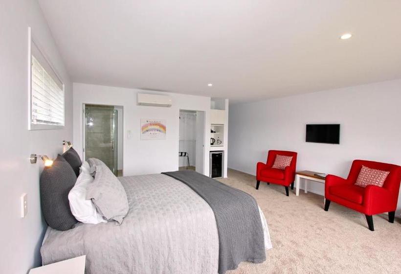 Bed and Breakfast Aotea Boutique Accommodation