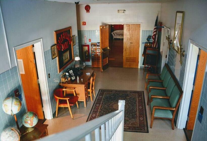 مبيت وإفطار Sherman Inn