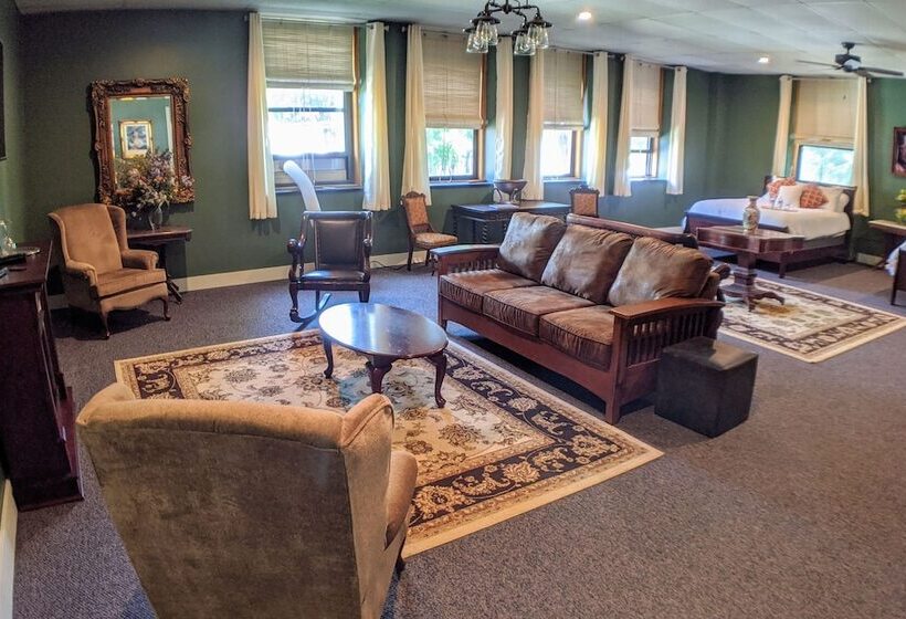 مبيت وإفطار Sherman Inn