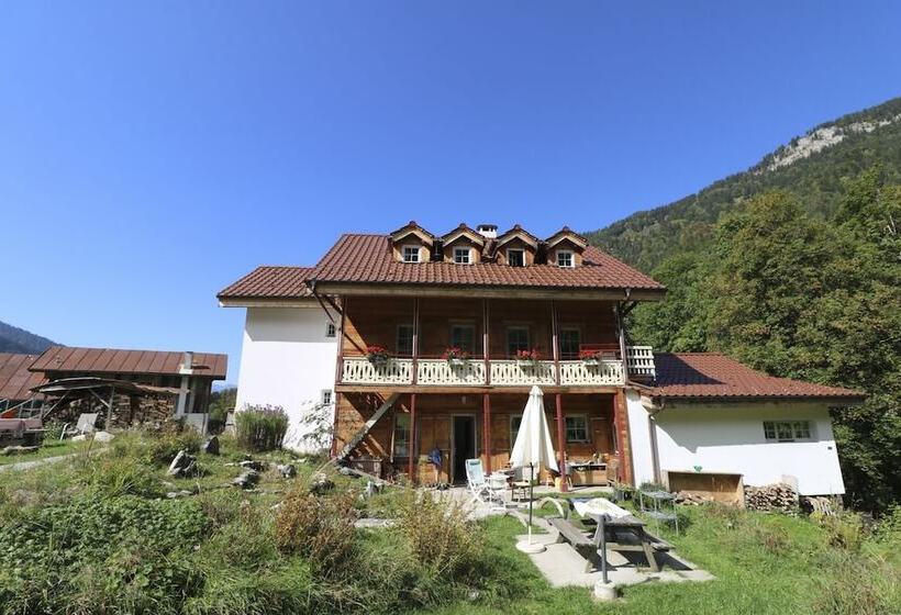 هتل Riversong Centre Thermal