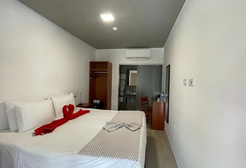 호텔 Villa 3 Caparica   Lisbon Gay Beach Resort