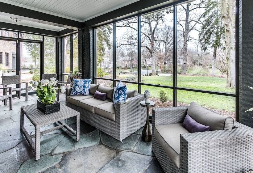 پانسیون Julian Price House