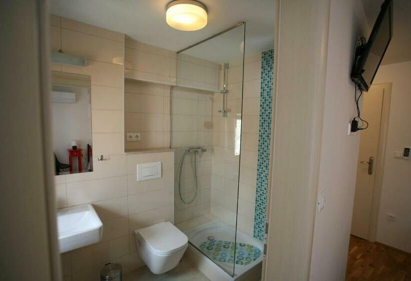 پانسیون Rooms Beljan