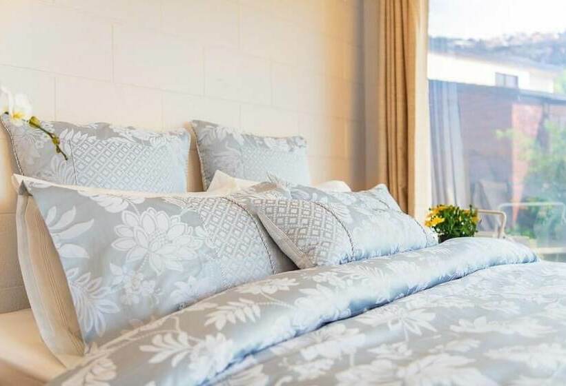 پانسیون Vintage Cuddle Guest House