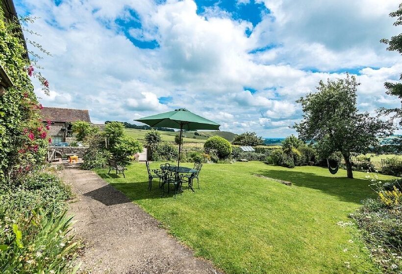 Beechenhill Farm