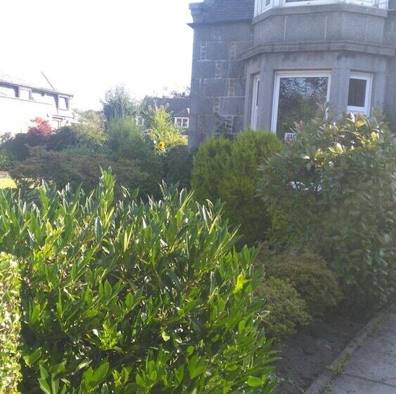 پانسیون Granville Guest House