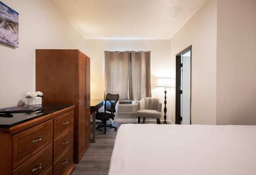 هاستل Anchor Pointe Inn
