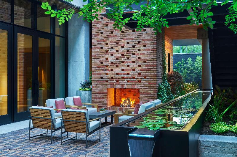 Отель Canopy By Hilton Austin Downtown
