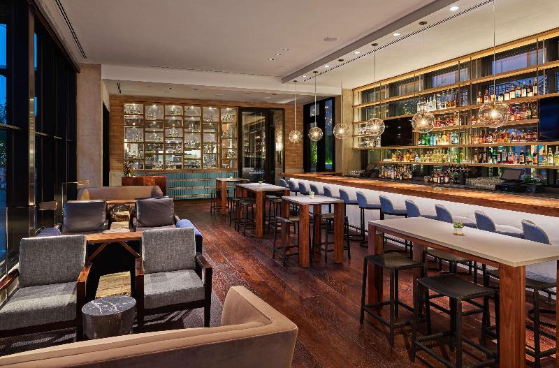 Отель Canopy By Hilton Austin Downtown