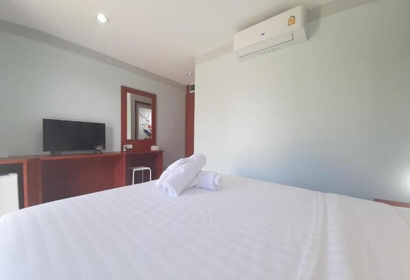 هتل Cc Beach Resort