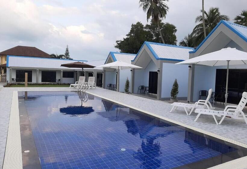 هتل Cc Beach Resort