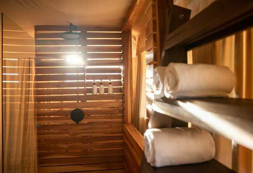 هتل Cherero Camp