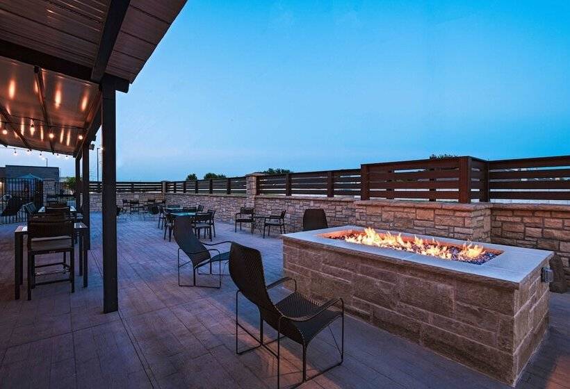 ホテル Courtyard Dallas Grand Prairie