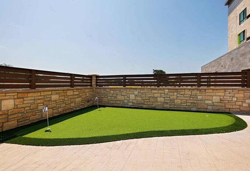 ホテル Courtyard Dallas Grand Prairie