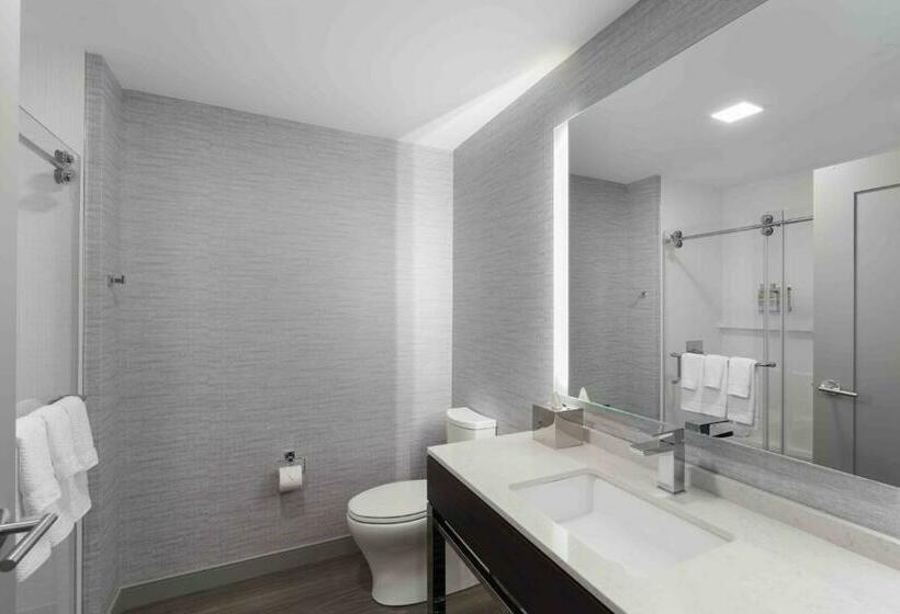בית מלון כפרי Holiday Inn Express   Boston Logan Airport   Revere, An Ihg