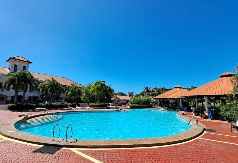 هتل Subic Waterfront View Resort