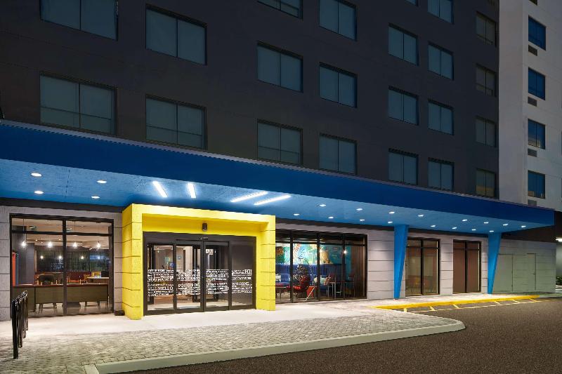 هتل Tru By Hilton Ft. Lauderdale Airport